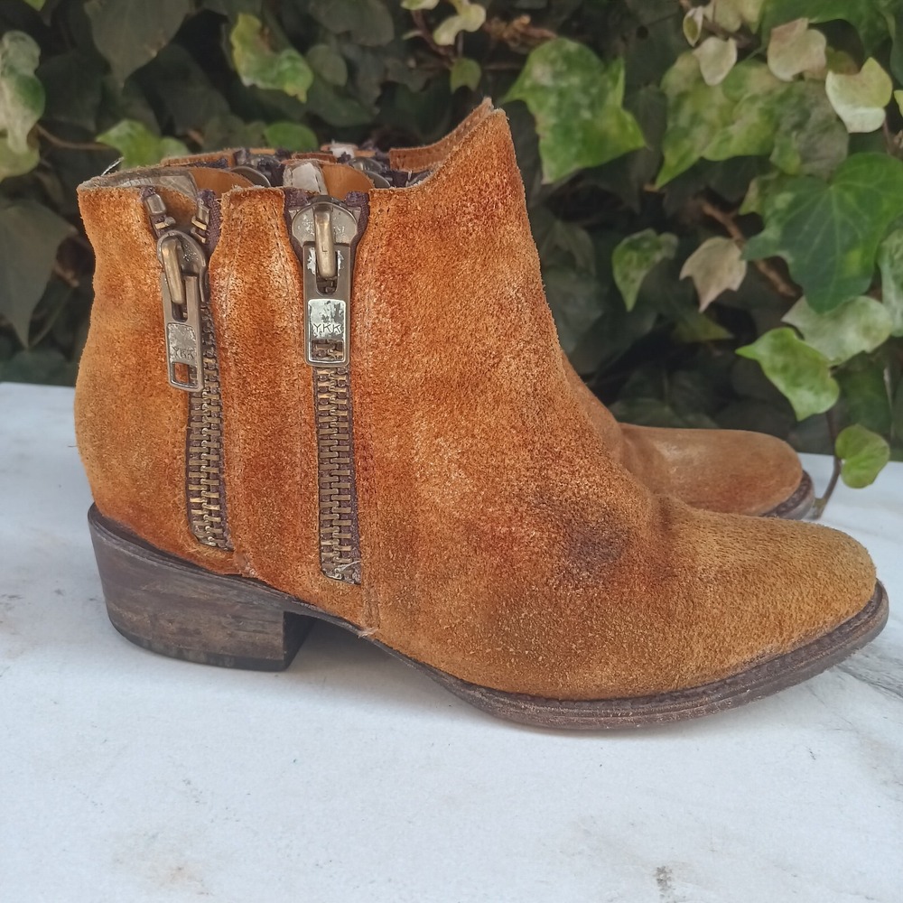 Freebird by Steven CLASH Suede Ankle Boots Women's Size 7 Tan Brown Side Zip